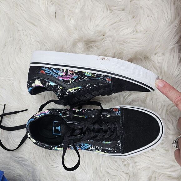 Vans Old Skool Glow in the Dark-Psychedelic Men 4 Women's 5.5 skate shoe Black - Picture 1 of 7